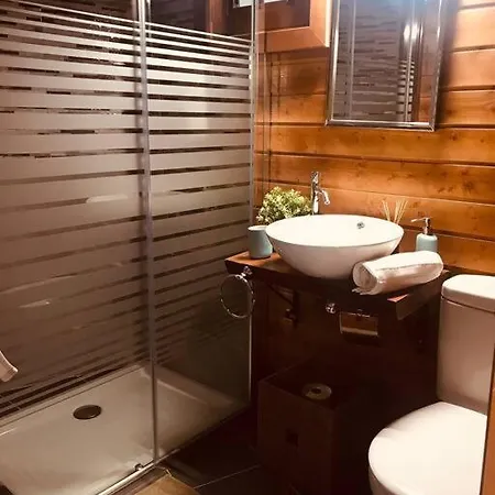 아파트 Cozy Mountain 라오로타바